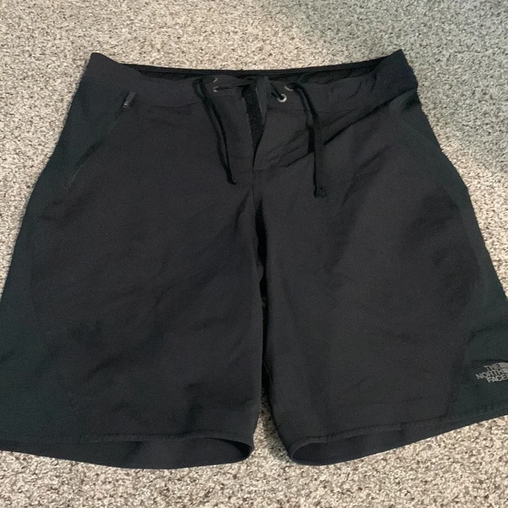 The north face black shorts size 34